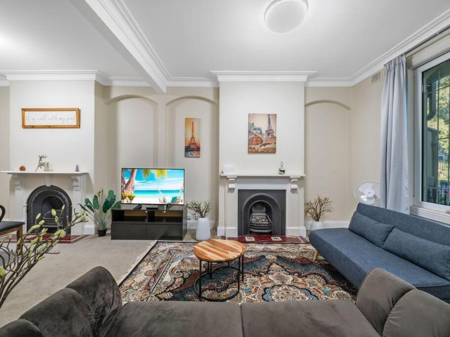 Casa vacanze Fancy 4 Bedroom House With Parking - Icc&darling Harbour-8 Mins Walk