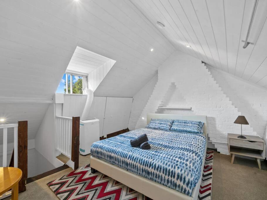Fancy 4 Bedroom House With Parking - Icc&darling Harbour-8 Mins Walk